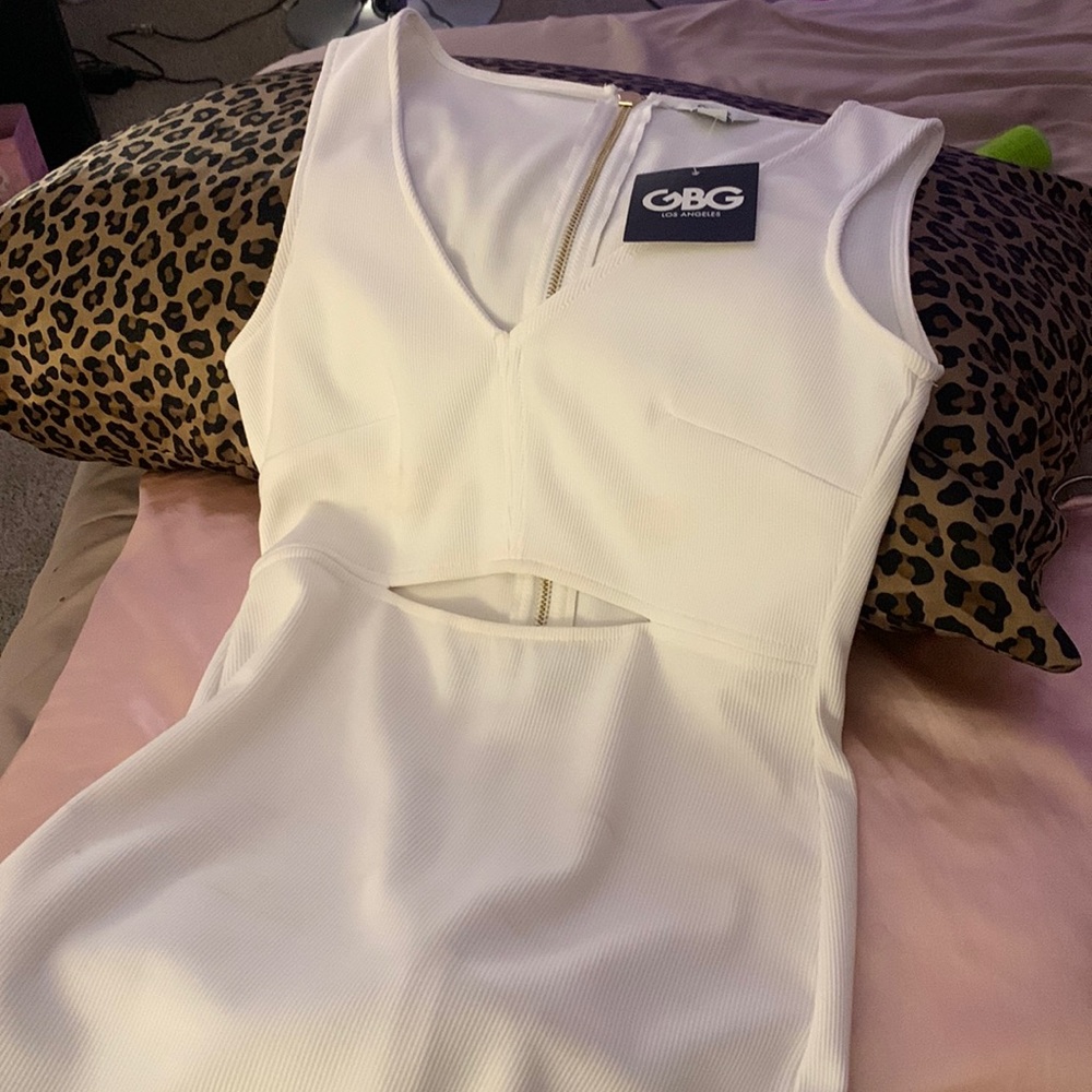 Gbg white xs/s dress brand new with tags fitted dress